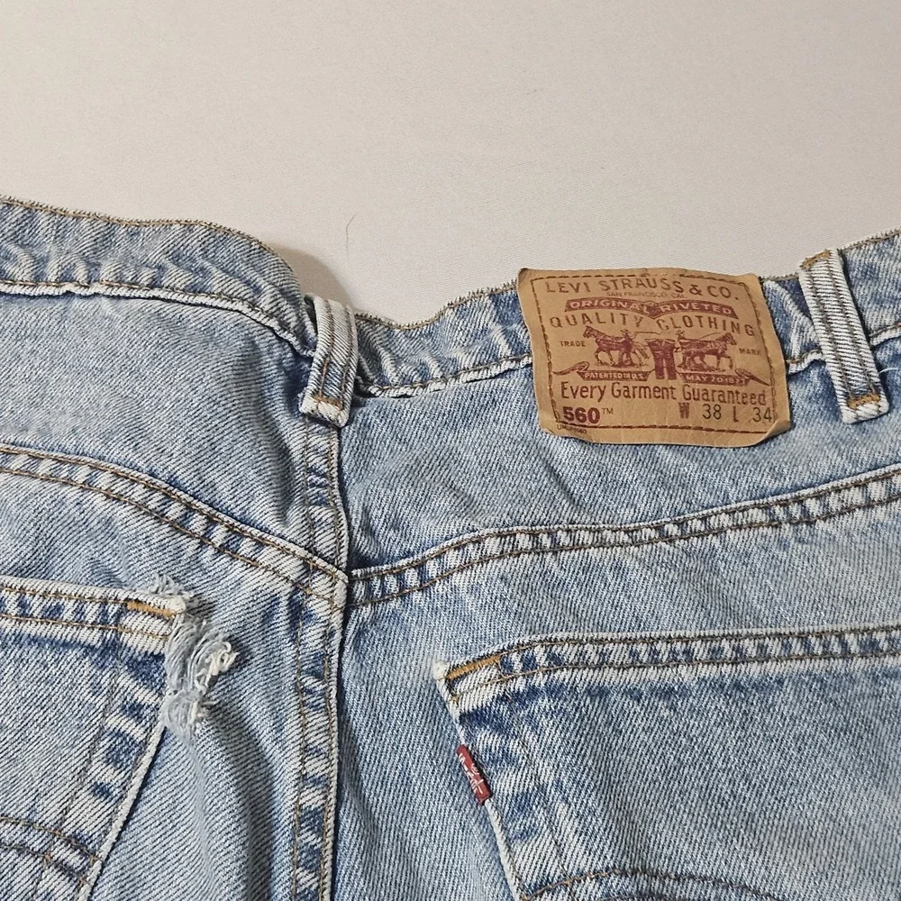 VTG LEVIS 560 LOOSE FIT 90s Comfort Black Batwing Men's 38x33 DENIM‎  JEANS